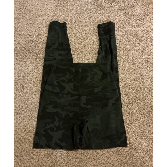 Lululemon Align™ High-Rise Pant 25”- Size 4 - Incognito camo - Picture 1 of 2